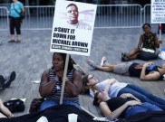 Warga Ferguson Peringati 1 Tahun Tewasnya Michael Brown
