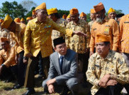 Kemensos Bagikan Alat Bantu Kesehatan untuk Veteran