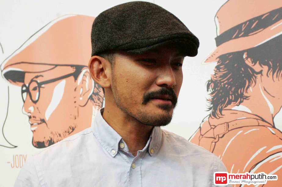 Bisnis Kopi, Rio Dewanto Ingin Cerdaskan Para Petani