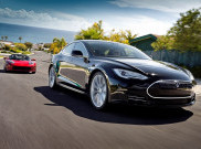 Rekor Baru Tesla Model S, Melaju 728Km dalam Sekali Pengisian