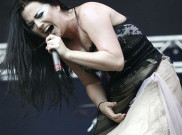 Gantikan Terry Balsamo, Evanescence Tunjuk Gitaris Wanita 