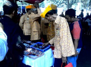 Para Veteran Serbu Penjaja Batu Akik