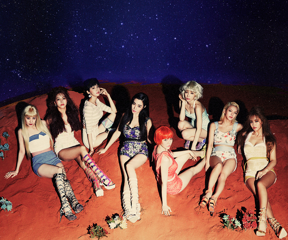 SNSD Tampilkan Gaya Nyentrik di Album Terbaru Lion Heart
