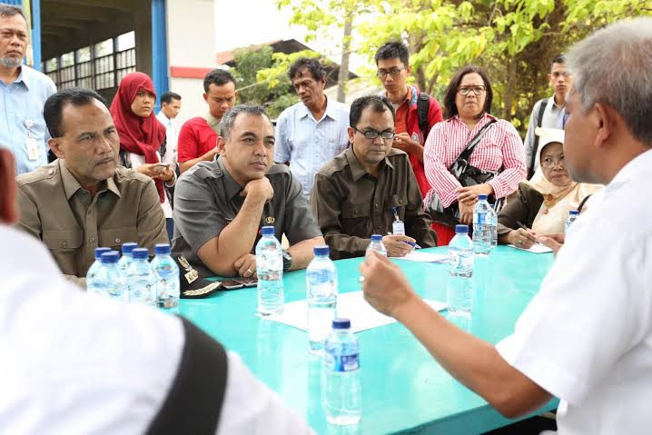 Kemarau Panjang, Bupati Tangerang Kunjungi Sungai Cisadane 