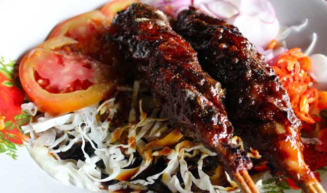 7 Sate Top Khas Indonesia