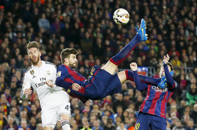 Neymar Sebut Ramos dan Pique Bek Top Dunia