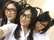 Heboh! Sendy JKT48 Nyanyi Dangdut di Handshake Festival