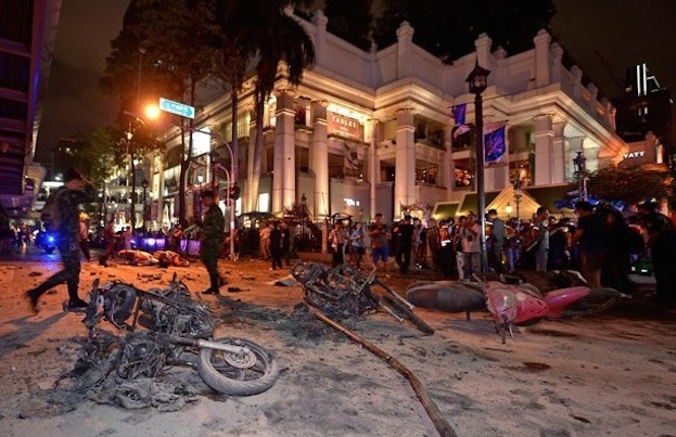 Ledakan Bom di Kuil Bangkok Renggut 27 Korban Jiwa