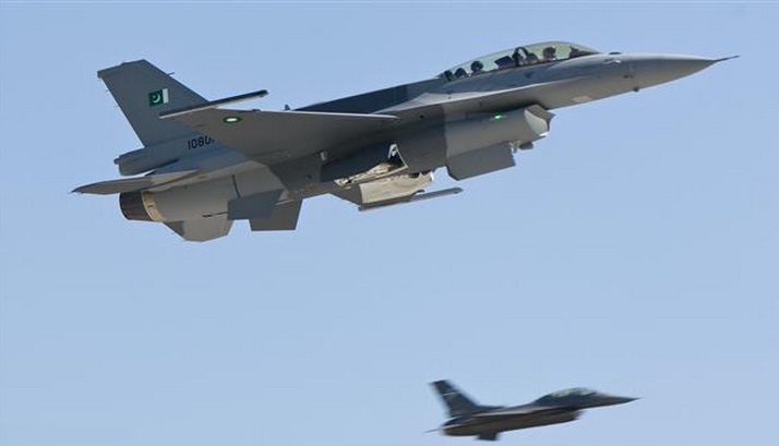 Serangan Udara Pakistan di Perbatasan Afghanistan Bunuh 65 Orang