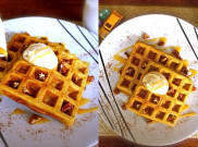 Waffle Labu Kuning dengan Kacang Pecan dan Madu