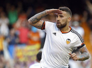 Nicolas Otamendi Jalani Tes Medis di Manchester City?