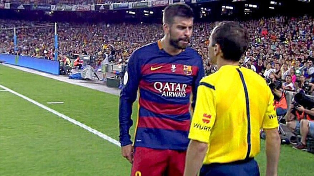 Barcelona Ajukan Banding Sanksi Pique
