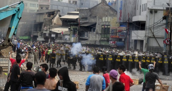 Rusuh Kampung Pulo, Polisi Amankan 24 Warga