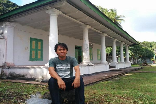 JJ Rizal Tantang Gubernur Ahok Bongkar Perumahan Pantai Mutiara