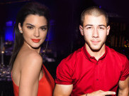 Nick Jonas Bicara Soal Hubungannya dengan Kendall Jenner