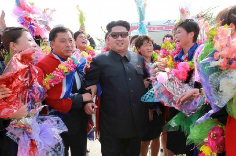 Wajah Sedih Kim Jong Un Saat Menangis