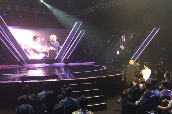 Bengkokkan Garpu Tanpa Disentuh, Deddy Corbuzier Serasa Nostalgia