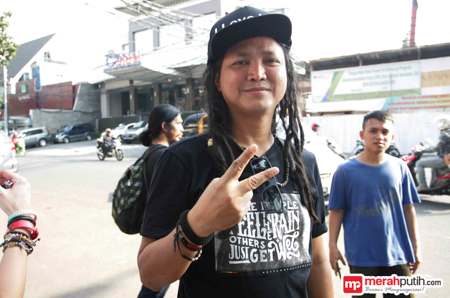 Steven Jam Kecewa DPR Anggap Suara Seniman Hanya Dagelan