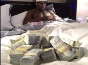 'Mandi Uang', Gaya Hidup Hedonis Floyd Mayweather