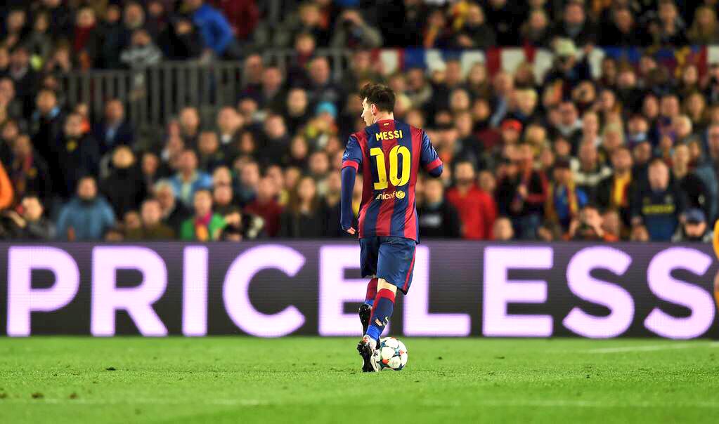 Lionel Messi Sabet Penghargaan Gol Terbaik UEFA 2014/15