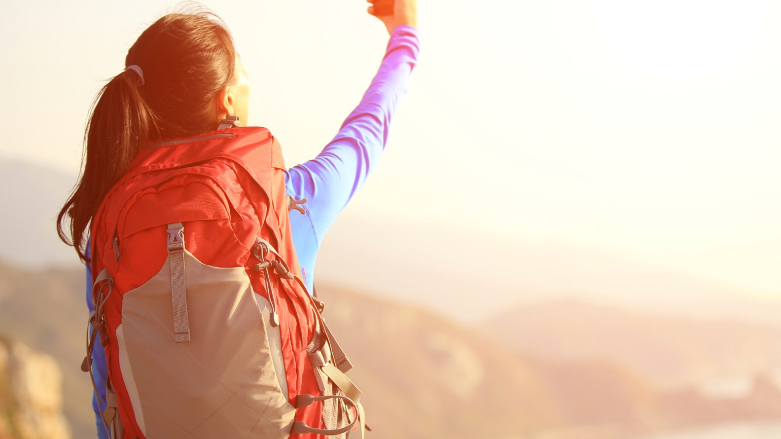 Tips Tampil Cantik dan Bugar Selama Travelling