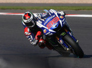 Start Terdepan, Jorge Lorenzo Siap Libas Valentino Rossi