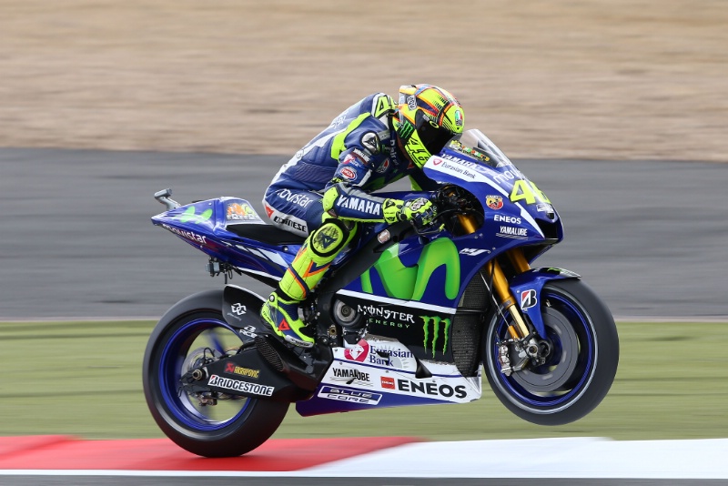 Rossi Keluhkan Kondisi Ban Belakang