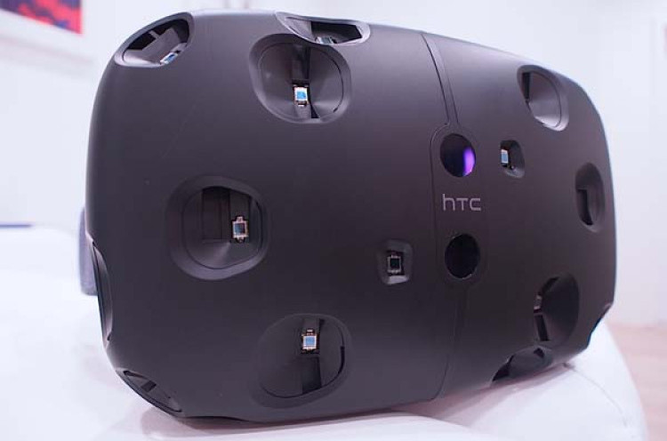 HTC Tunda Peluncuran Perangkat Virtual Reality Mereka