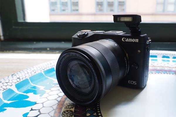 Canon Luncurkan EOS M3