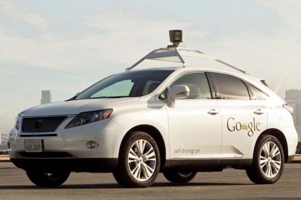 Masih Terdapat Bug di Mobil Self Driving Google