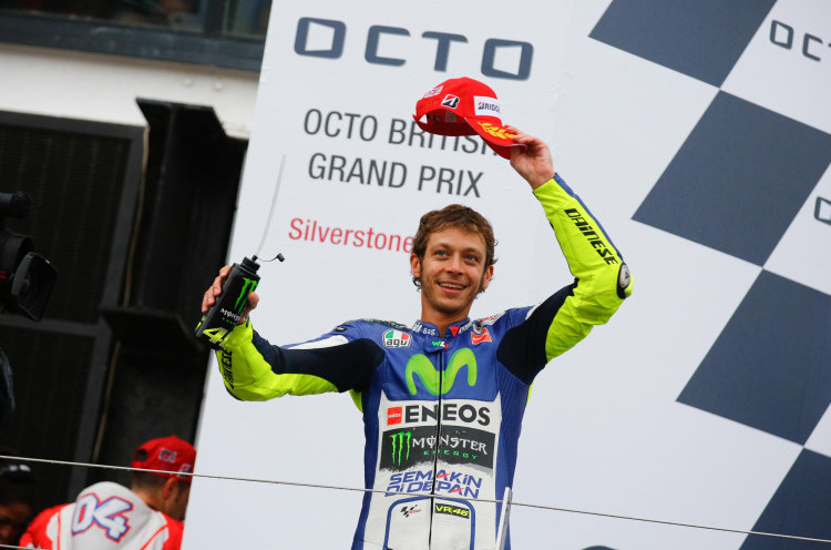 Juara MotoGP 2015 Milik Valentino Rossi