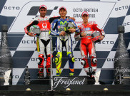 Galeri Kemenangan Dramatis Valentino Rossi di GP Silverstone