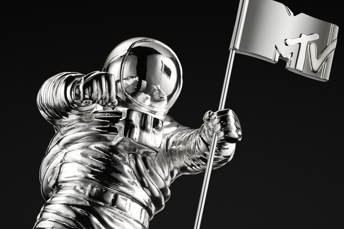 Daftar Lengkap Pemenang MTV VMAs 2015