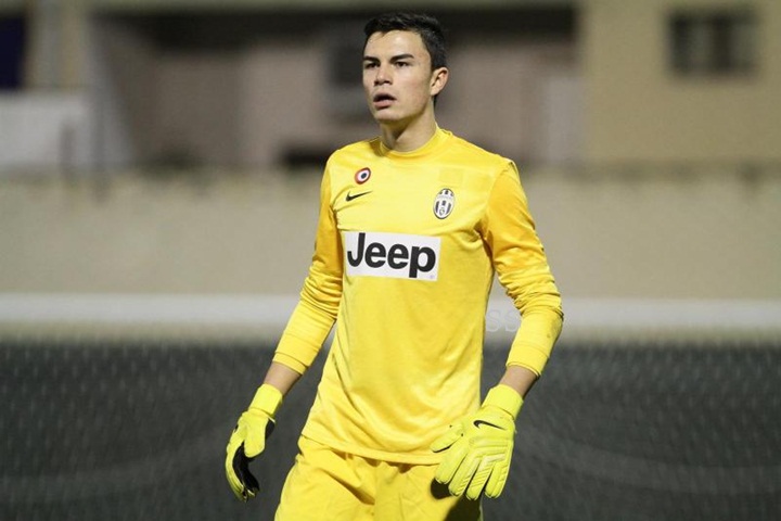 Pemain Keturunan Indonesia Masuk Skuad Juventus di Liga Champions