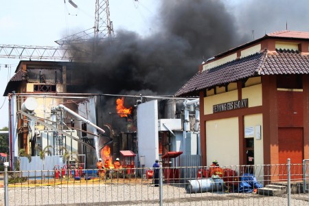 PLN Himbau Masyarakat Hemat Gunakan Listrik