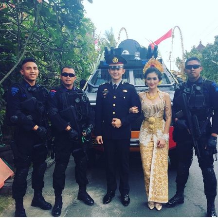 Video Super Romantis Pernikahan Kadek Devi dan Dewa Yoga