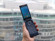 Penampakan Detail Samsung Android Flip