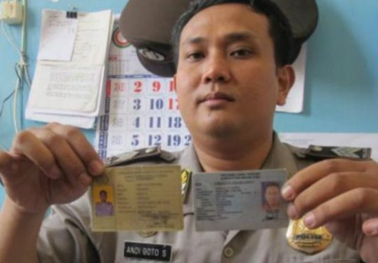 Heboh, Polisi Ini Bernama 'Andi Go To School'