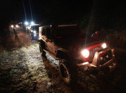 JSI Goes to Sawarna Lintasi Track Terjal dan Mistis