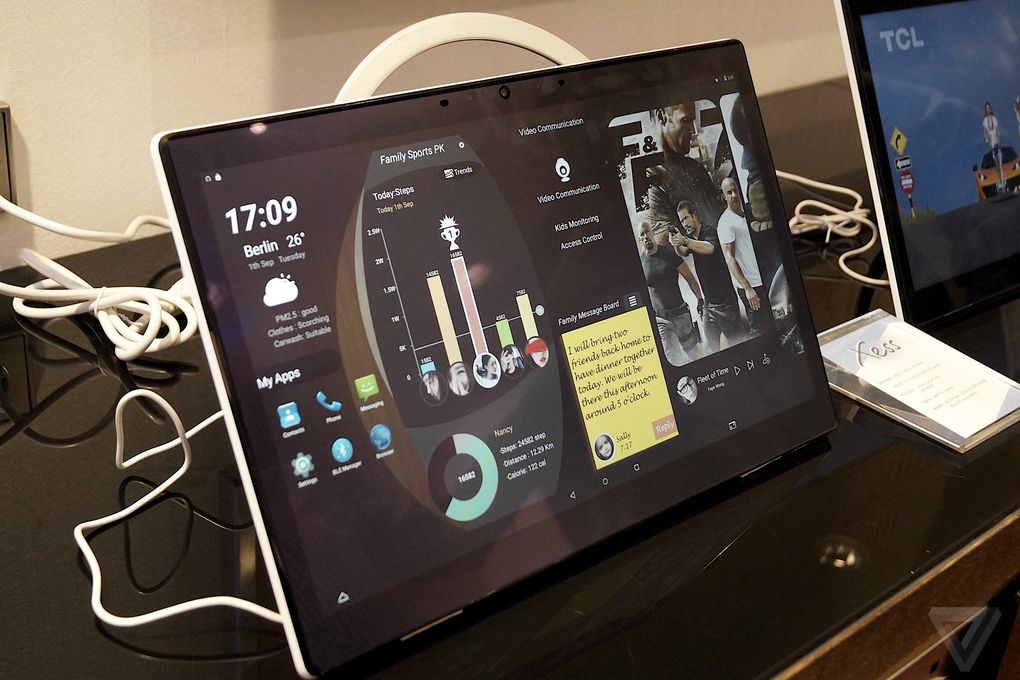 Alcatel XESS, Tablet Android dengan Layar 17.3 Inci