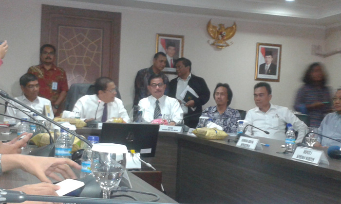PLN Abaikan Menko Maritim, Proyek 35.000 MW Jalan Terus