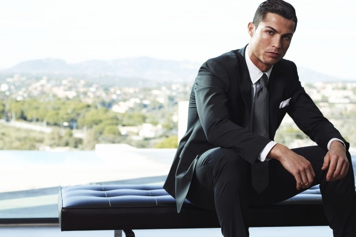 Sekali Kicau di Twitter, Cristiano Ronaldo Raup Rp3,7 M
