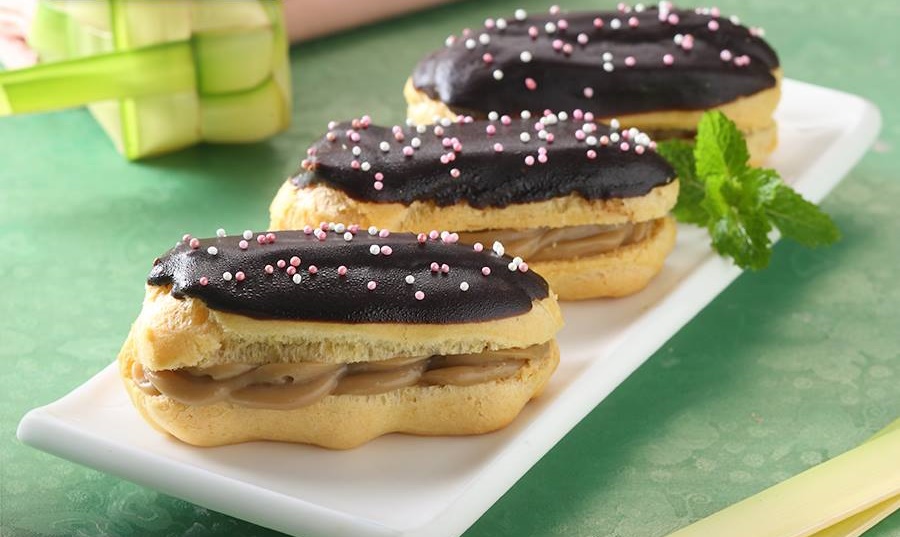 Kue Eclair Cappucino Caliman Nikmat untuk Si Kecil