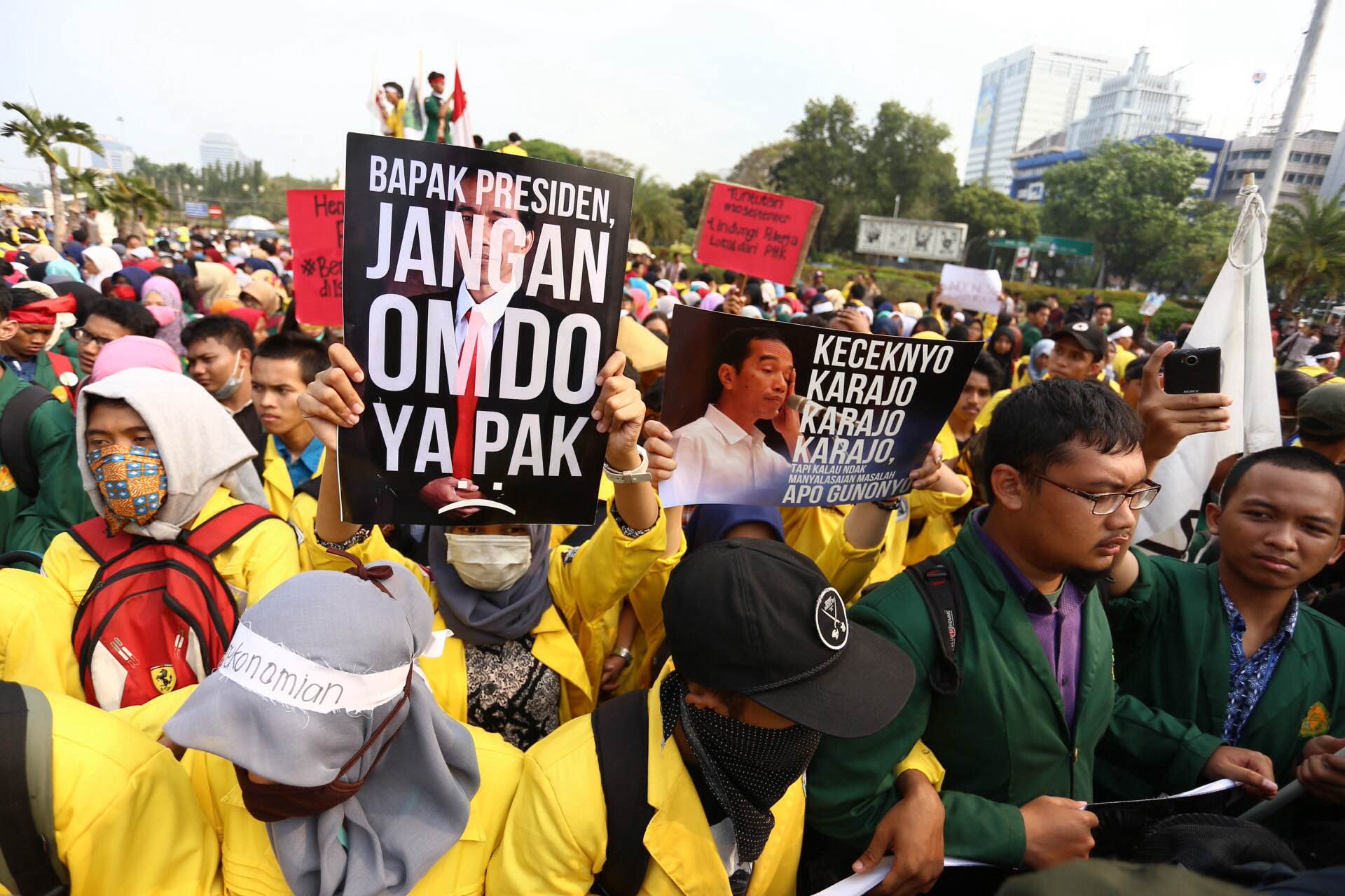 Permintaan Tak Dituruti, BEM Jabodetabek-Banten Akan Menginap di Depan Istana