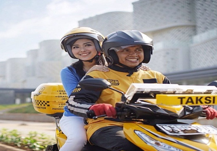 Heboh Penampakan Jeger Taksi, Ojek Bermeter Saingan Go-Jek