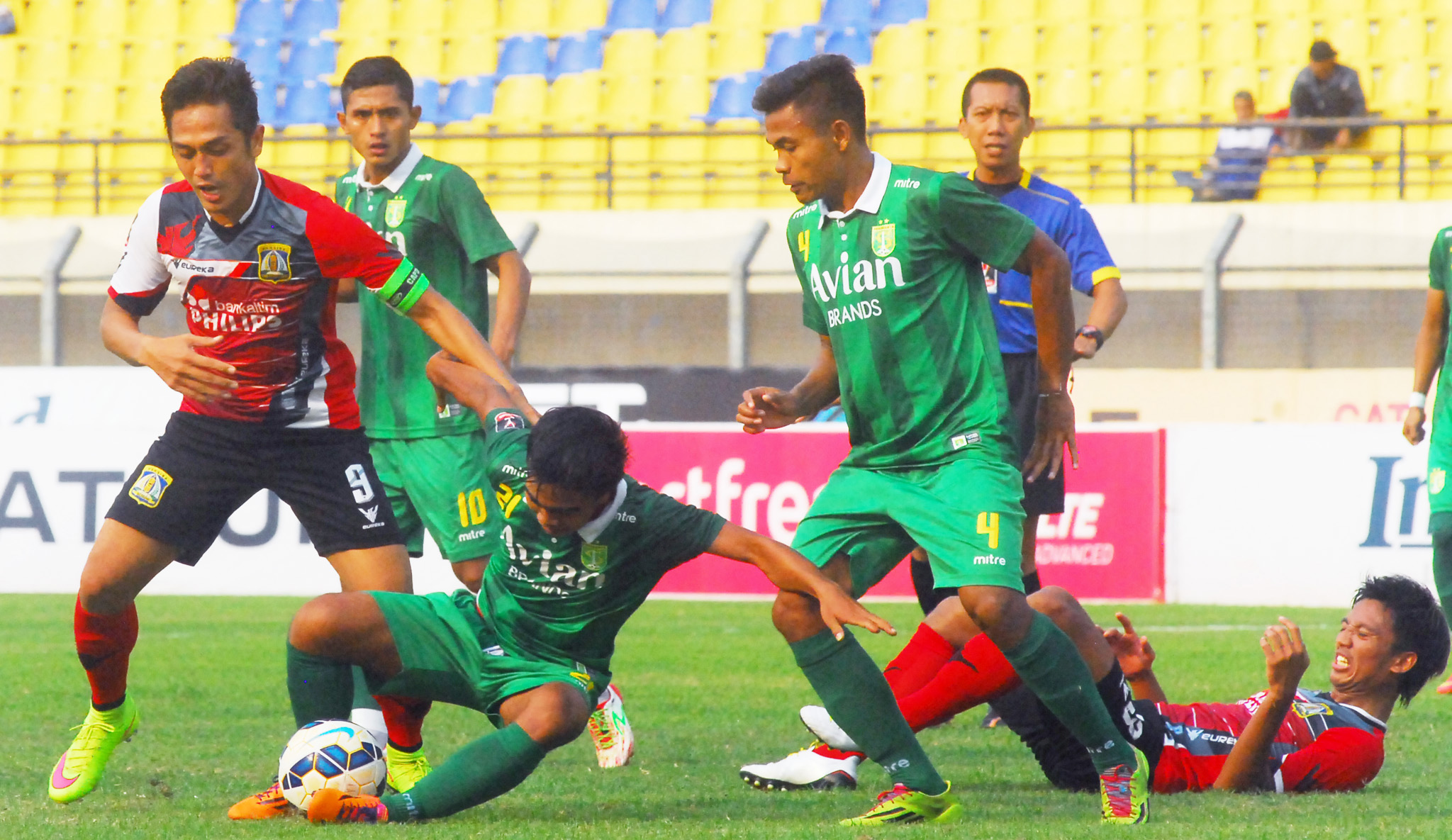 PS TNI Bungkam Surabaya United