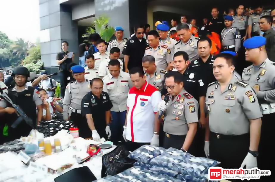 Modus WNA Selundupkan Sabu-sabu dengan Pacari Wanita Indonesia