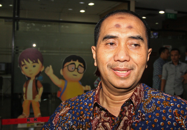 KPK Tahan Mantan Dirjen P2KT Jamaluddin Malik