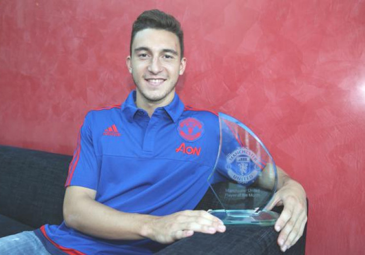 Matteo Darmian Pemain Terbaik Manchester United Agustus 2015