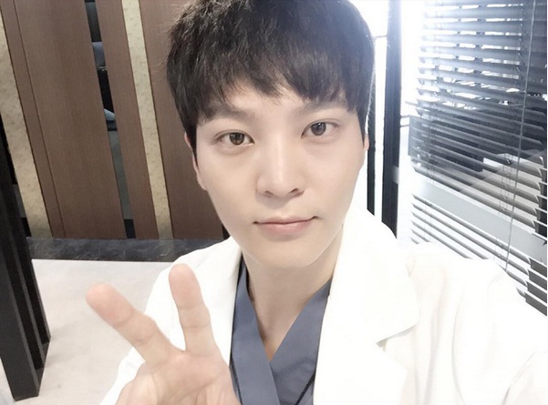 Rating Drama 'Yong Pal' Meroket Joo Won Akui Sering Begadang
